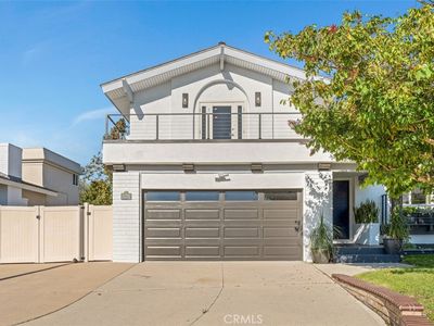 8167 Dartmoor Dr, Huntington Beach, CA, 92646