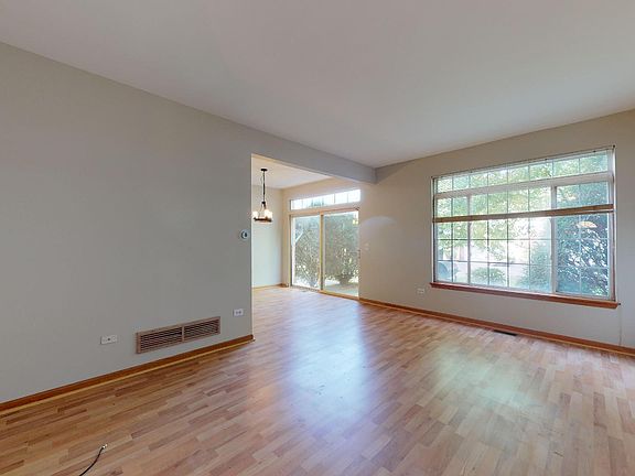 3rd image of 1756 Windward Ave #1756