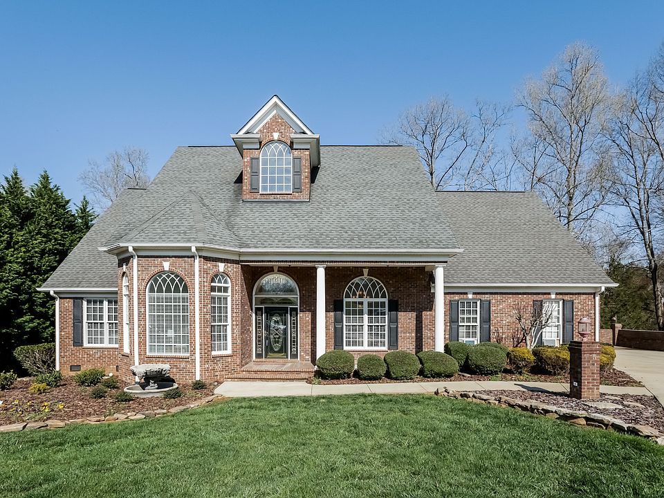1st image of 5505 Hickory Leaf Ct