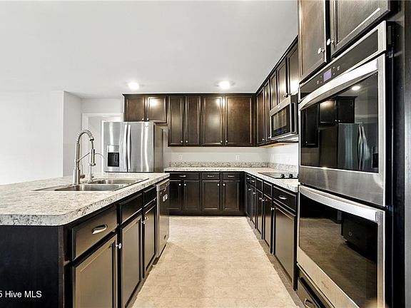 2nd image of 127 Colington Circle