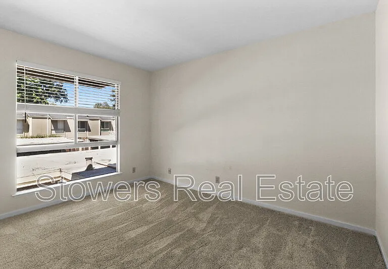 433 Garden Creek Pl — Photo 28
