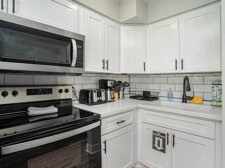 639 W Ocean View Ave — Photo 18