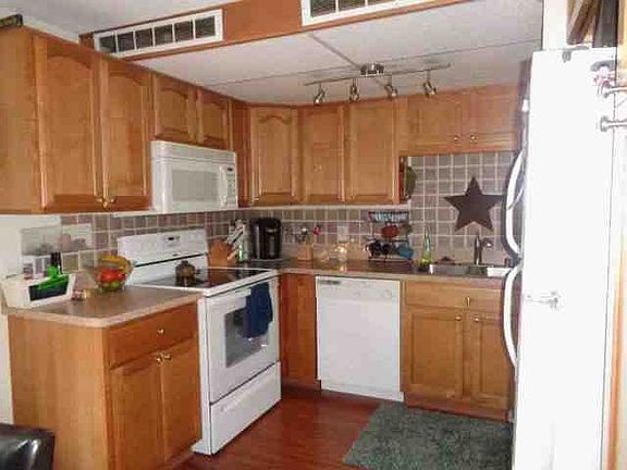 2nd image of 1651 Mentor Ave APT 504