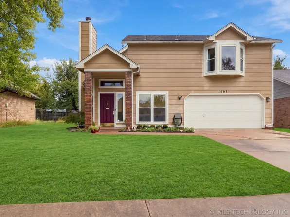 1603 W Gary St, Broken Arrow, OK 74012