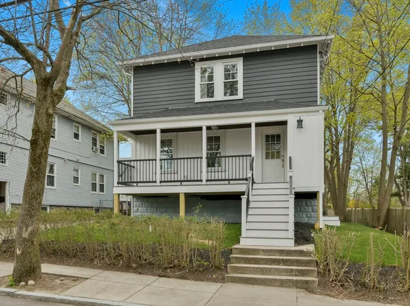 343 Huntington Ave, Hyde Park, MA 02136