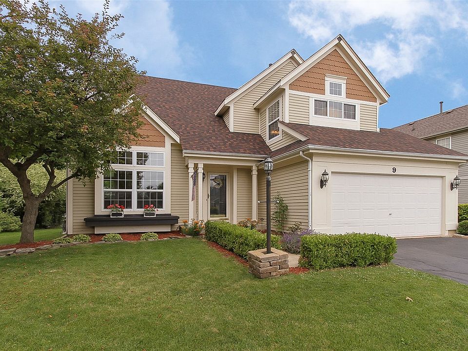 1st image of 9 Churchill Ct
