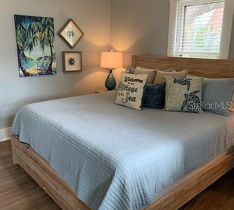 5th image of 456 Wood St #B