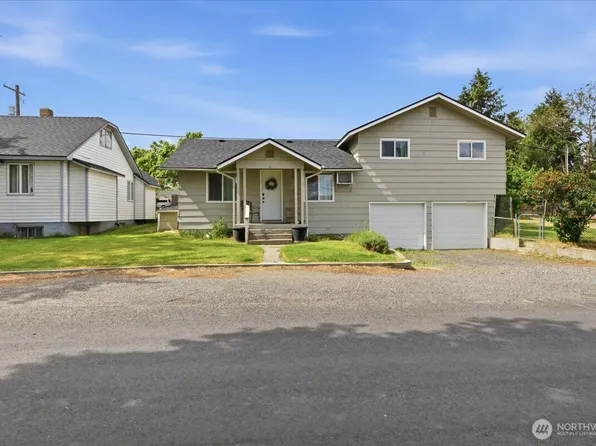 23 Goodfellow Avenue, Electric City, WA 99123