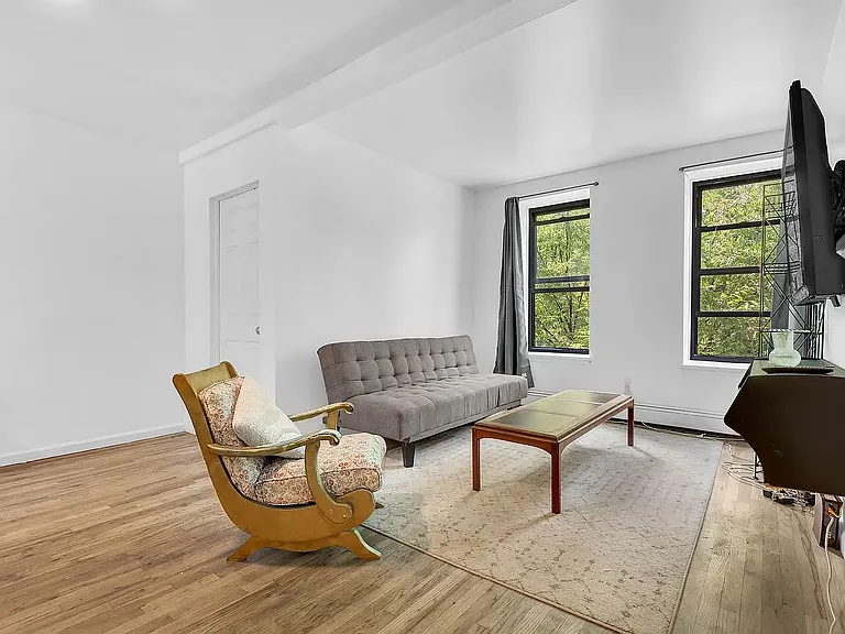 147 S Oxford St #4A — Photo 2