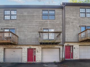 12 Silver View Ct, Morgantown, WV 26505