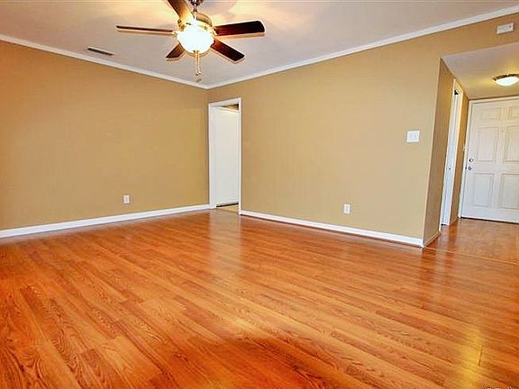 4th image of 5535 Georgia Dr