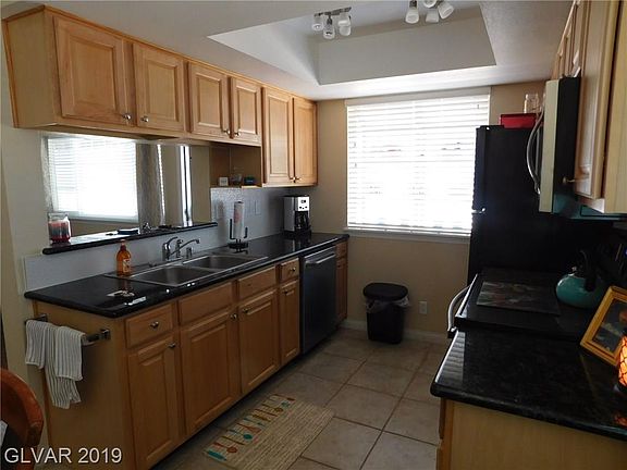 5th image of 5871 Medallion Dr Unit 103