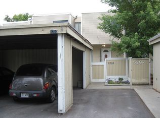 5205 Gravenstein Park, Murray, UT 84123