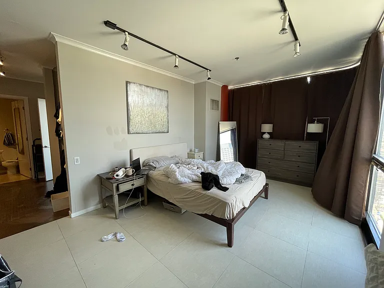210 S Desplaines St #2211 — Photo 22