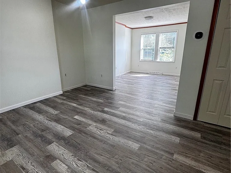 790 Highland Ave — Photo 3