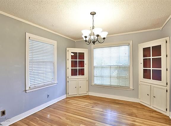 5th image of 818 Grand Ave