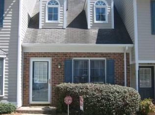 130 Forest Oaks Dr, Durham, NC 27705