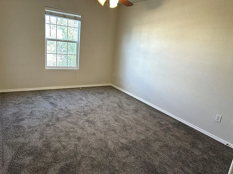 7443 Countryside Grv — Photo 15
