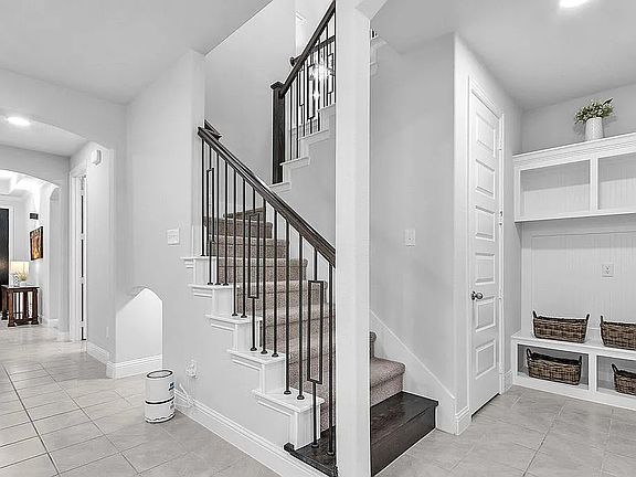 2nd image of 11539 Fryer Ln
