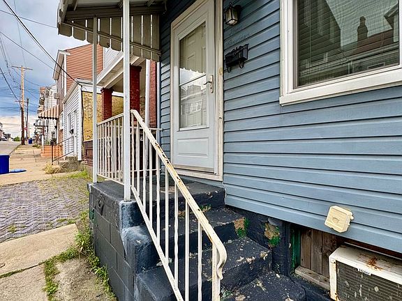 2nd image of 419 Taylor St
