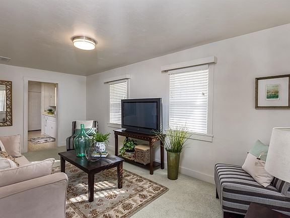 4th image of 5241 Enrico Blvd