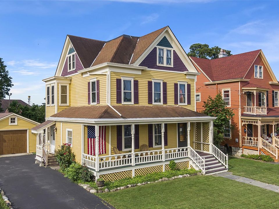1st image of 28 Grandview Avenue
