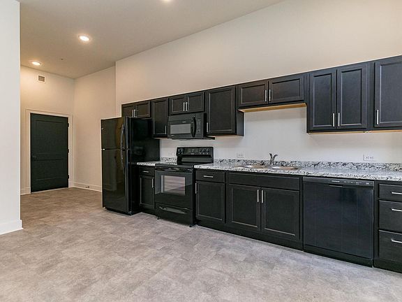 5th image of 210 2nd St SE #308