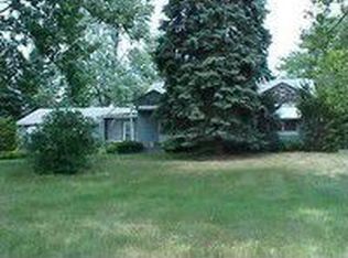 26370 Pennsylvania Rd, Taylor, MI 48180