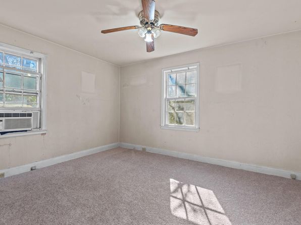 durham-north-carolina-49970347 picture