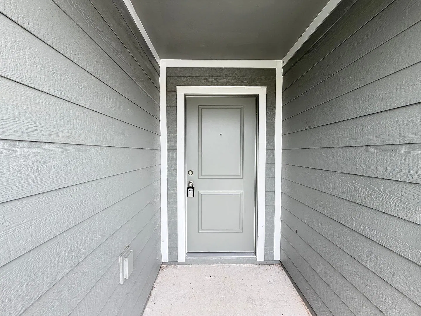 Brand New Home In Beautiful Lake Wales — Photo 2