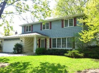 1007 W Marion Rd, Arlington Heights, IL 60004