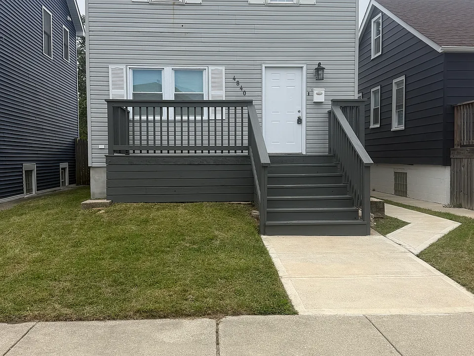 4840 Elm Ave