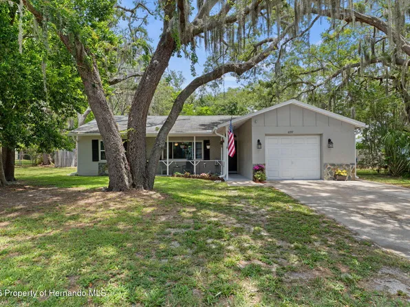 6337 Radford St, Spring Hill, FL 34606