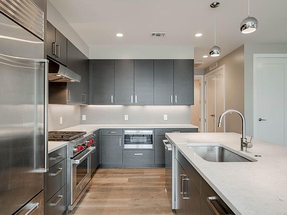 4th image of 222 West Ave Unit 2813