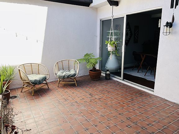 3rd image of 4511 Collwood Ln #1