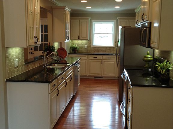 4th image of 103 Fairview Dr