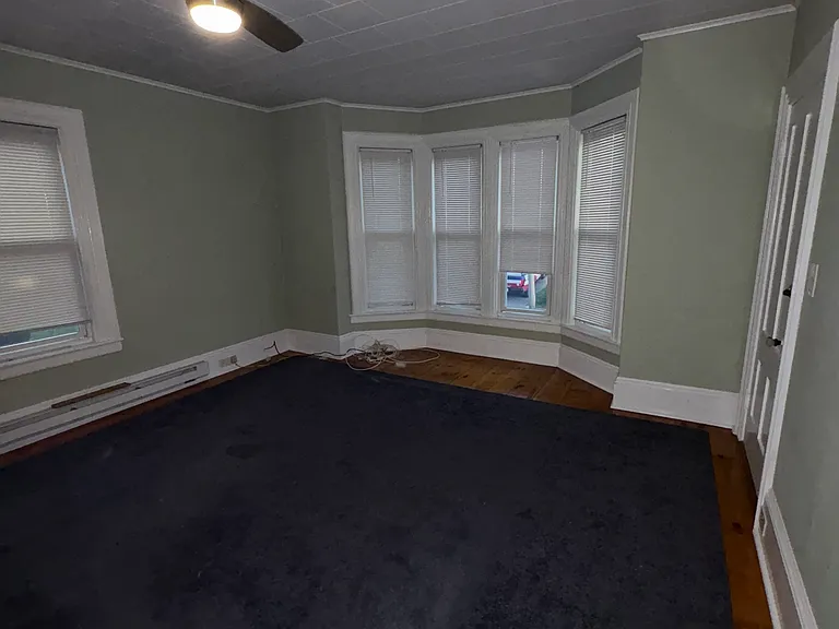72 Pearl St #2 — Photo 11