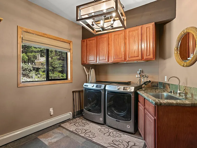 1091 Flume Rd — Photo 25
