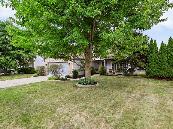 3rd image of 14309 Gentry Dr
