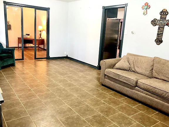 5th image of 1209 E Inez St