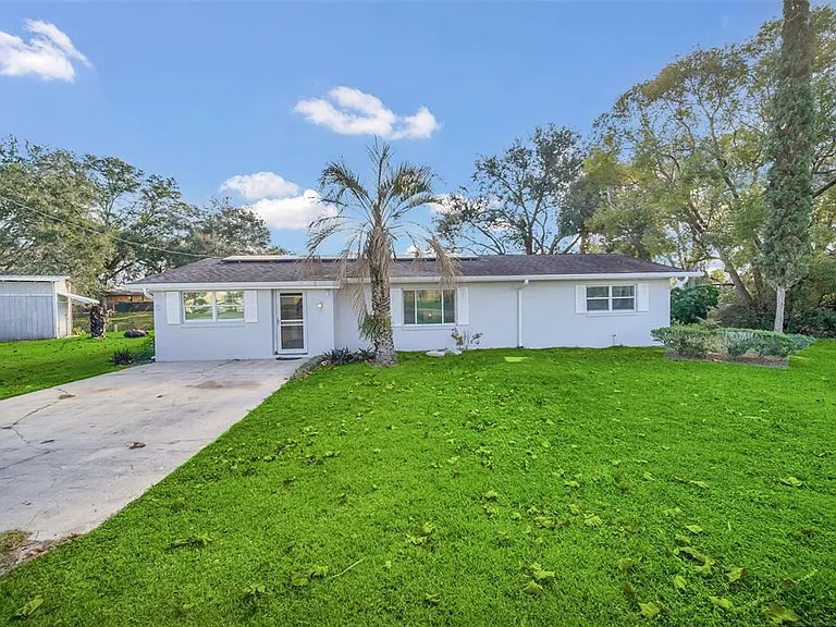 5 SE Ocale Way — Photo 2
