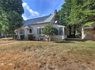 38 Sunnyridge Pkwy, Trumbull, CT 06611