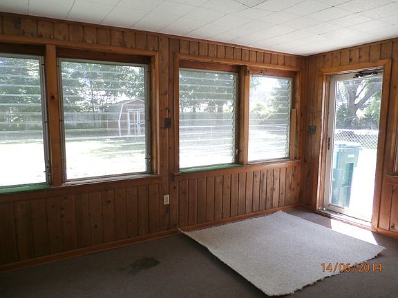 3rd image of 2836 Mildred St