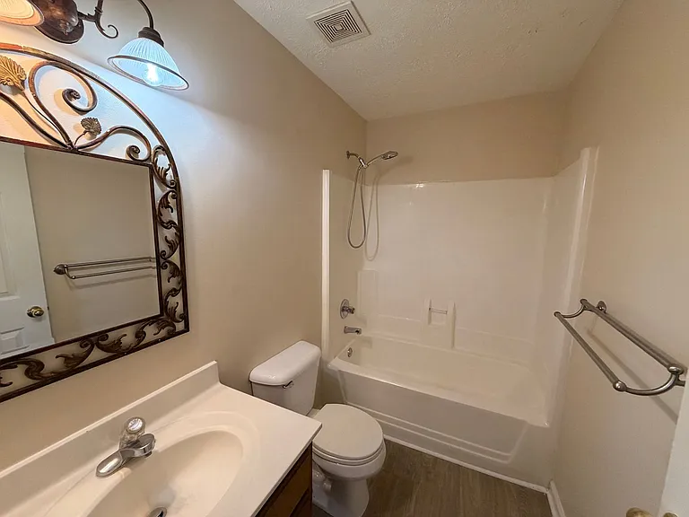 406B Hazelwood Dr — Photo 18