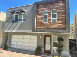 2766 Wright Ln, Los Angeles, CA 90068