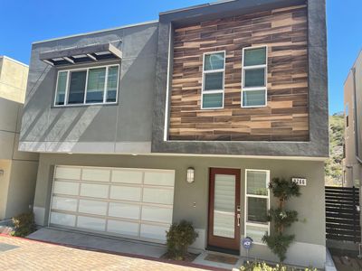 2766 Wright Ln, Los Angeles, CA, 90068