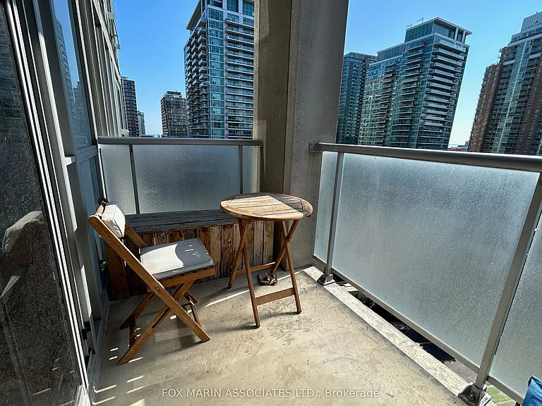 1 Shaw St #1022 — Photo 10