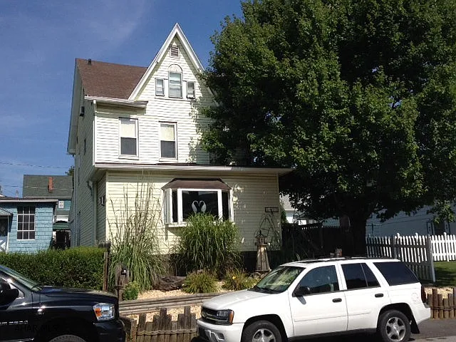 422 E Grant Ave photo 1