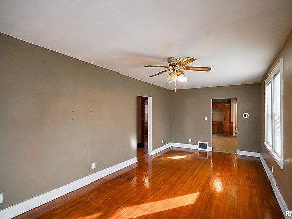 5th image of 336 Saint Julian St