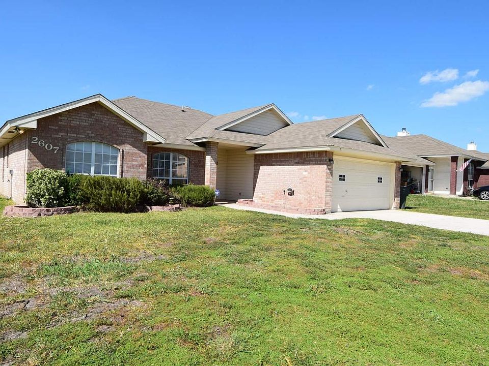 1st image of 2607 Southwood Dr